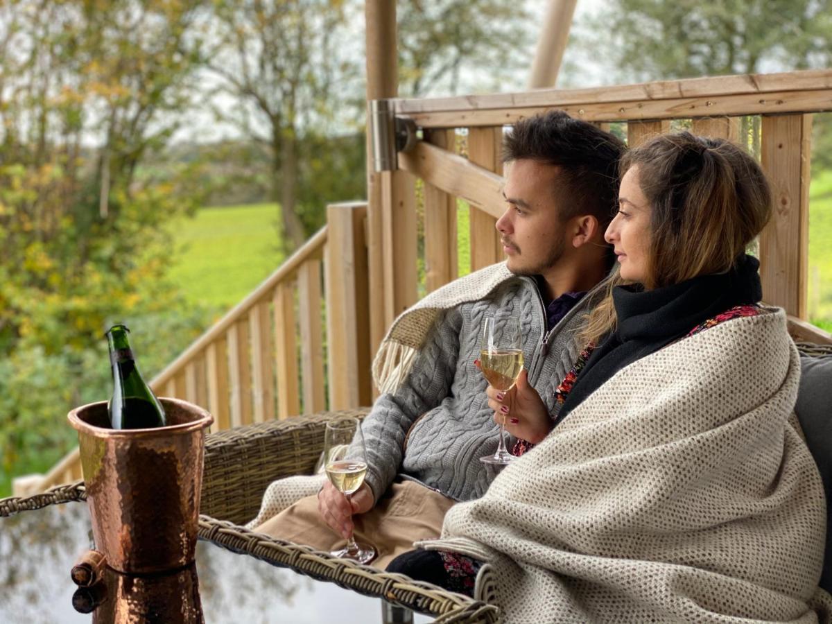 Hencote Vineyard Glamping Village Shrewsbury Exterior photo